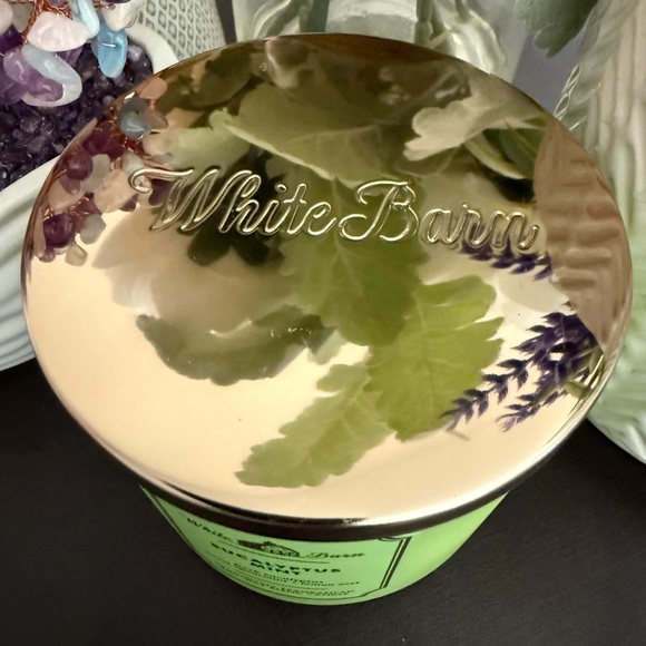 🆕🌿 WHITE BARN “EUCALYPTUS MINT” 3-WICK CANDLE. BRAND NEW. SOY WAX BLEND CANDLE. - Picture 2 of 4